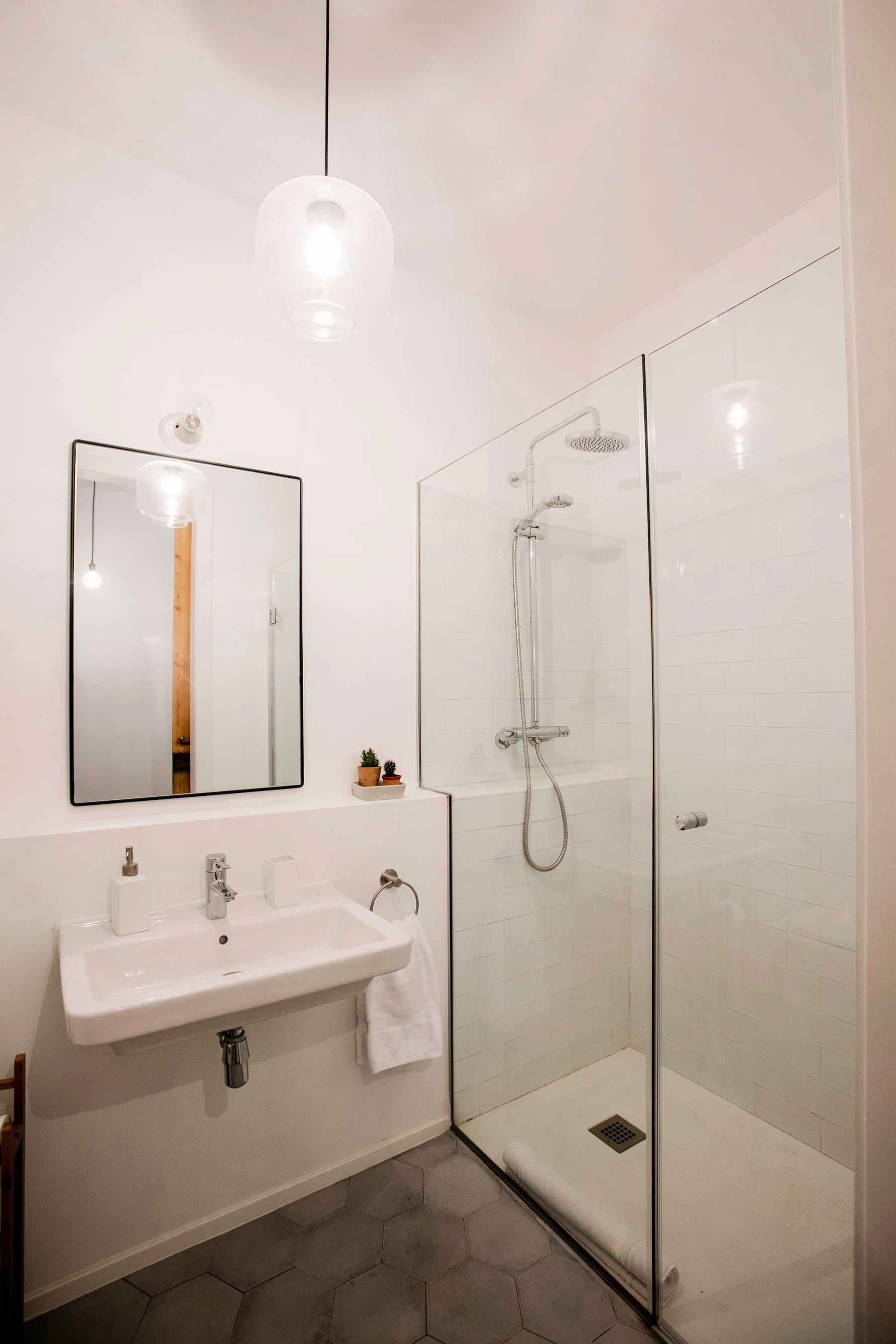 Elegant Suite 11