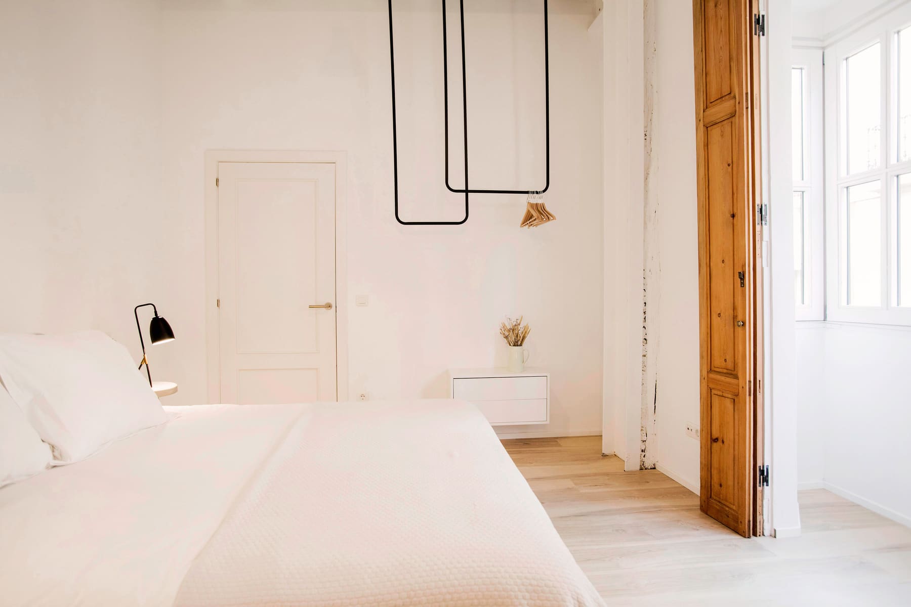 Stylish Suite 17
